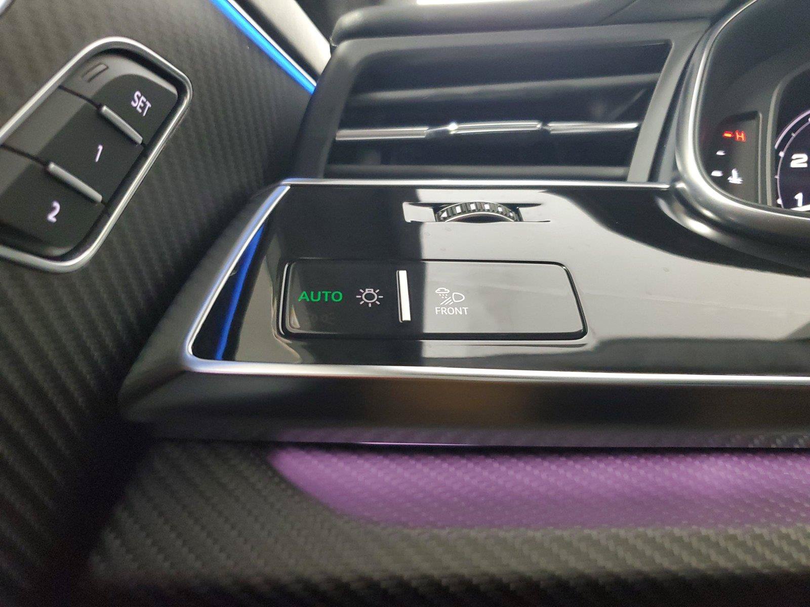 Used 2021 Audi RS Q8 w/ Black Optic Package AWD/4WD image 34