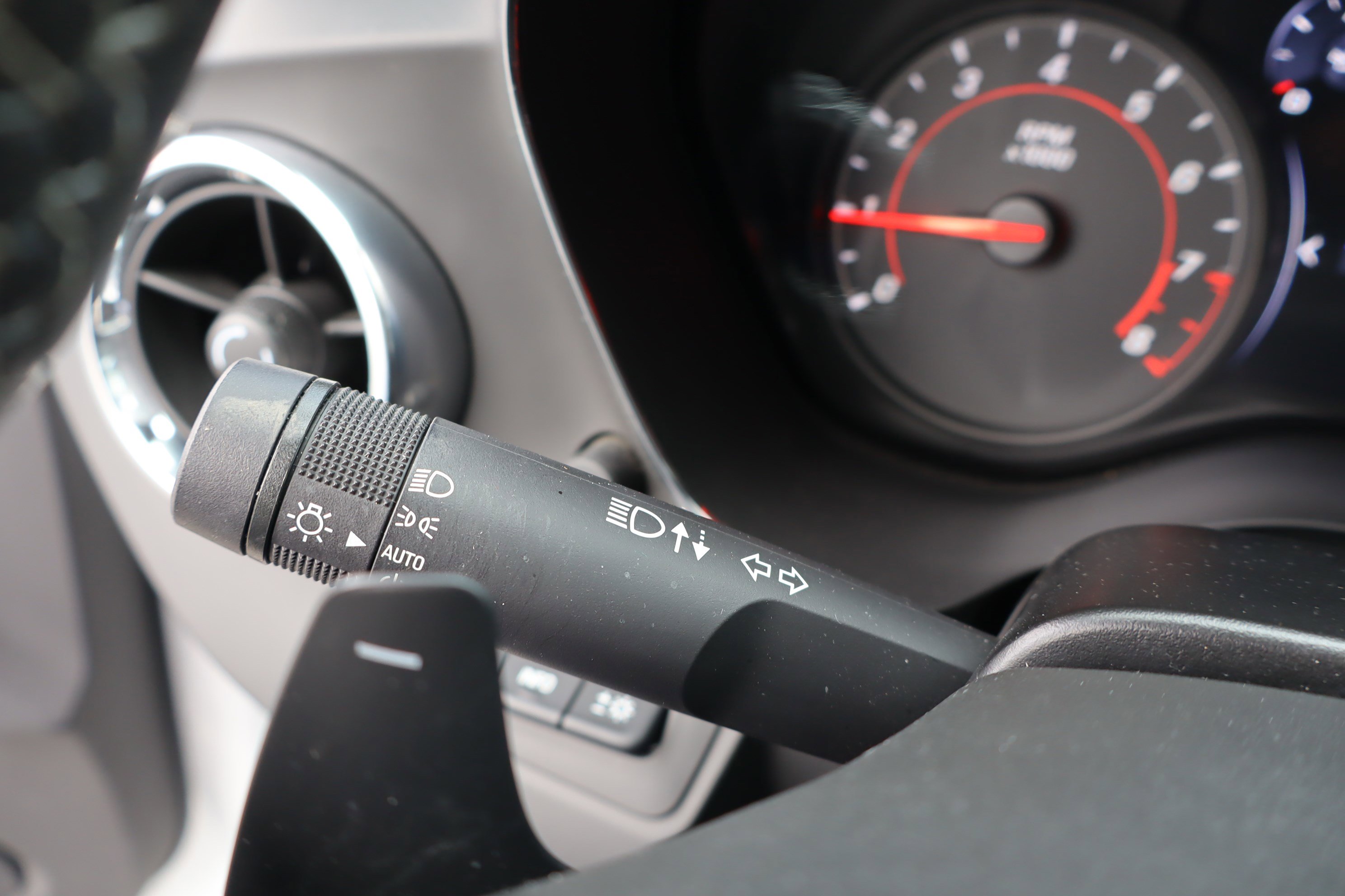 Used 2022 Chevrolet Camaro LT w/ RS Package image 19