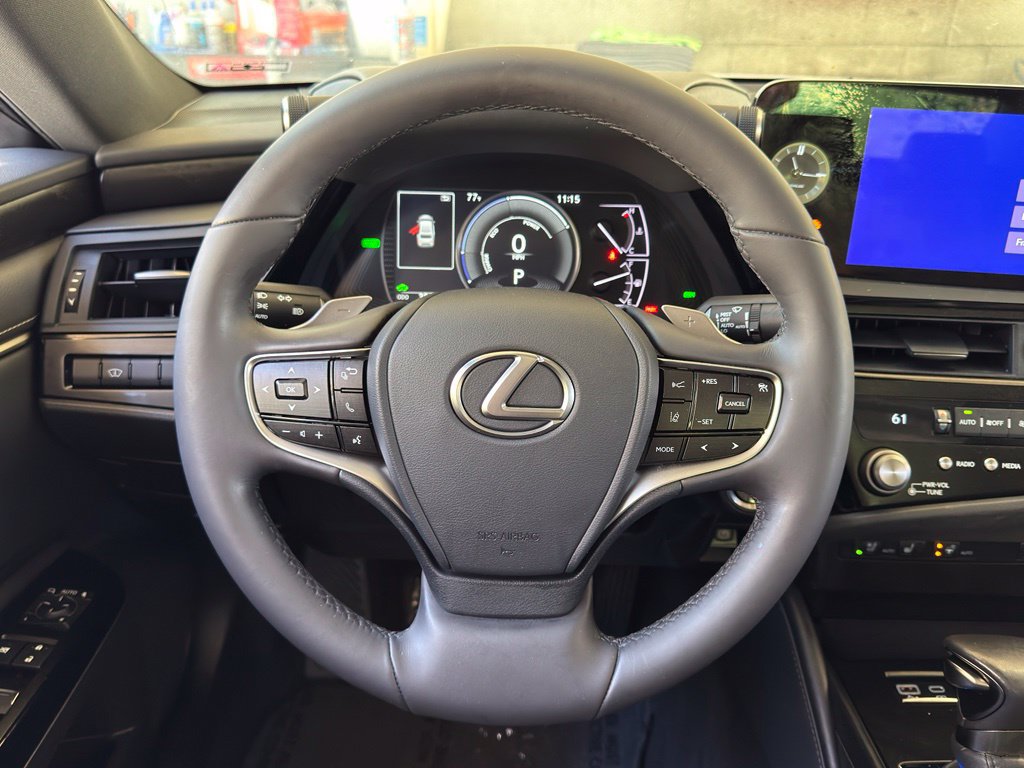 Certified 2024 Lexus ES 300h w/ Premium Package FWD image 18