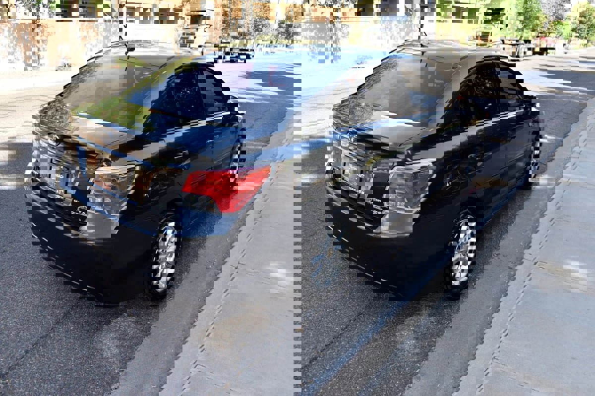 Used 2013 Subaru Impreza 2.0i Premium image 7