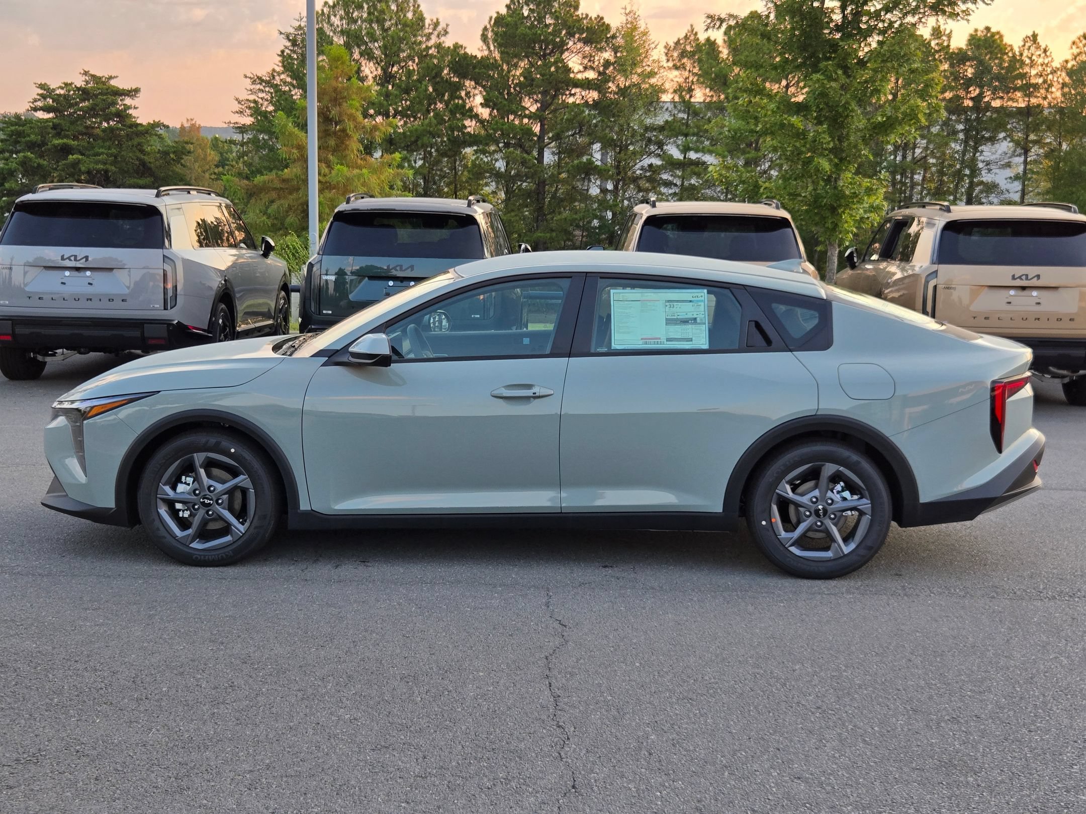 New 2026 Kia K4 FWD image 4