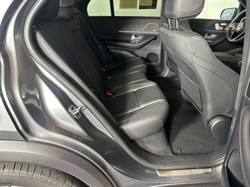 Certified 2025 Mercedes-Benz GLE 450 4MATIC image 17