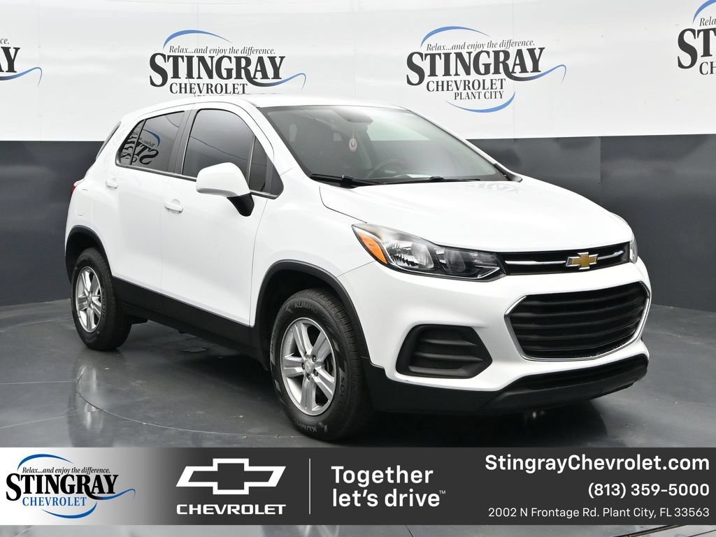 Used 2022 Chevrolet Trax LS w/ Tint and Cruise Package AWD/4WD 360° Tour