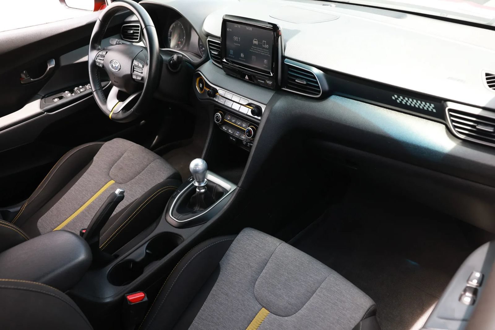Used 2020 Hyundai Veloster Turbo R-Spec FWD image 24