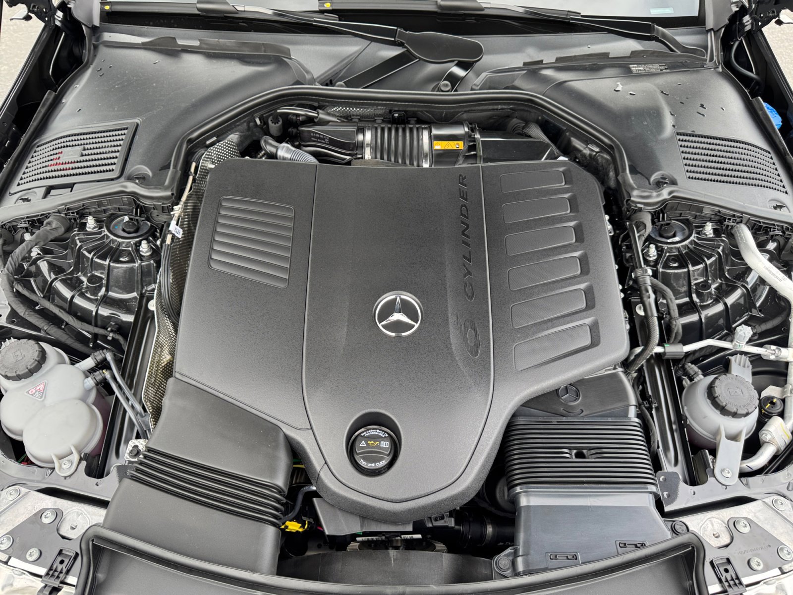 New 2026 Mercedes-Benz CLE 450 4MATIC Cabriolet image 12