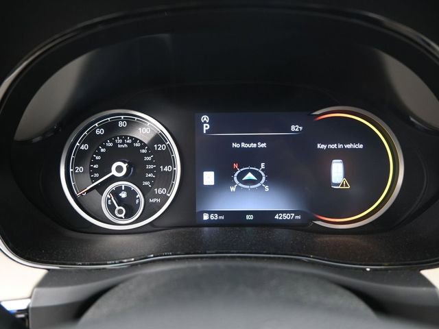 Used 2024 Genesis GV70 2.5T w/ Advanced Package image 8