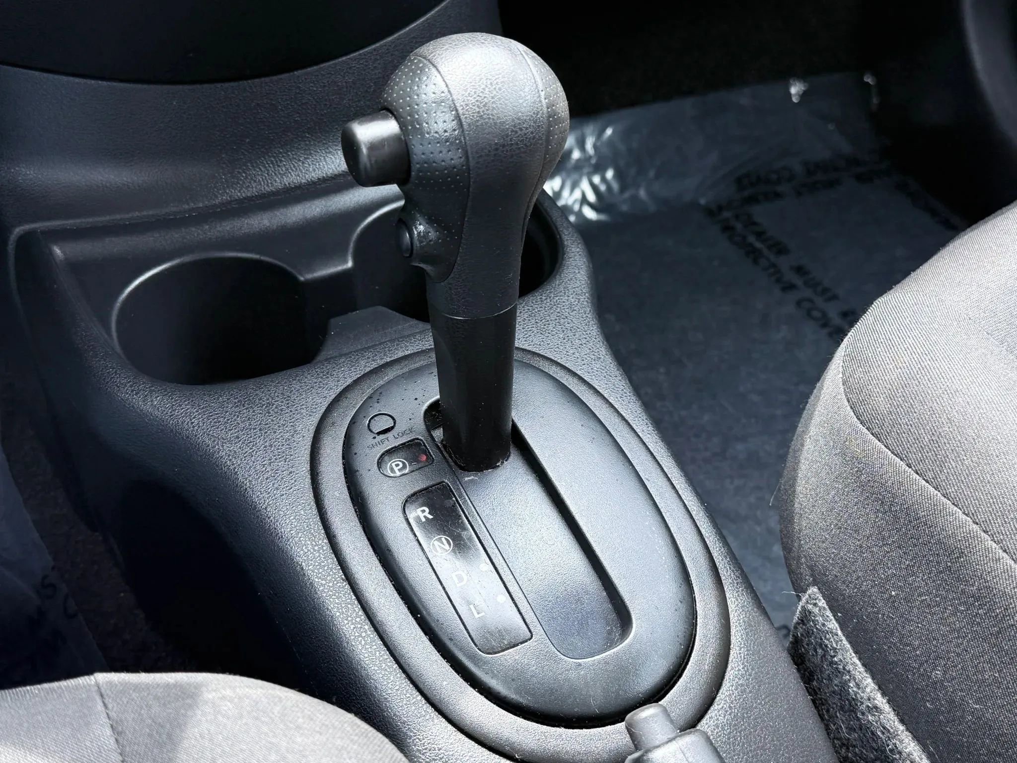 Used 2016 Nissan Versa S Plus FWD image 25