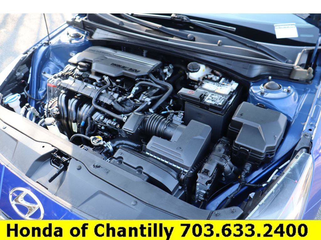 Used 2021 Hyundai Elantra SEL image 33
