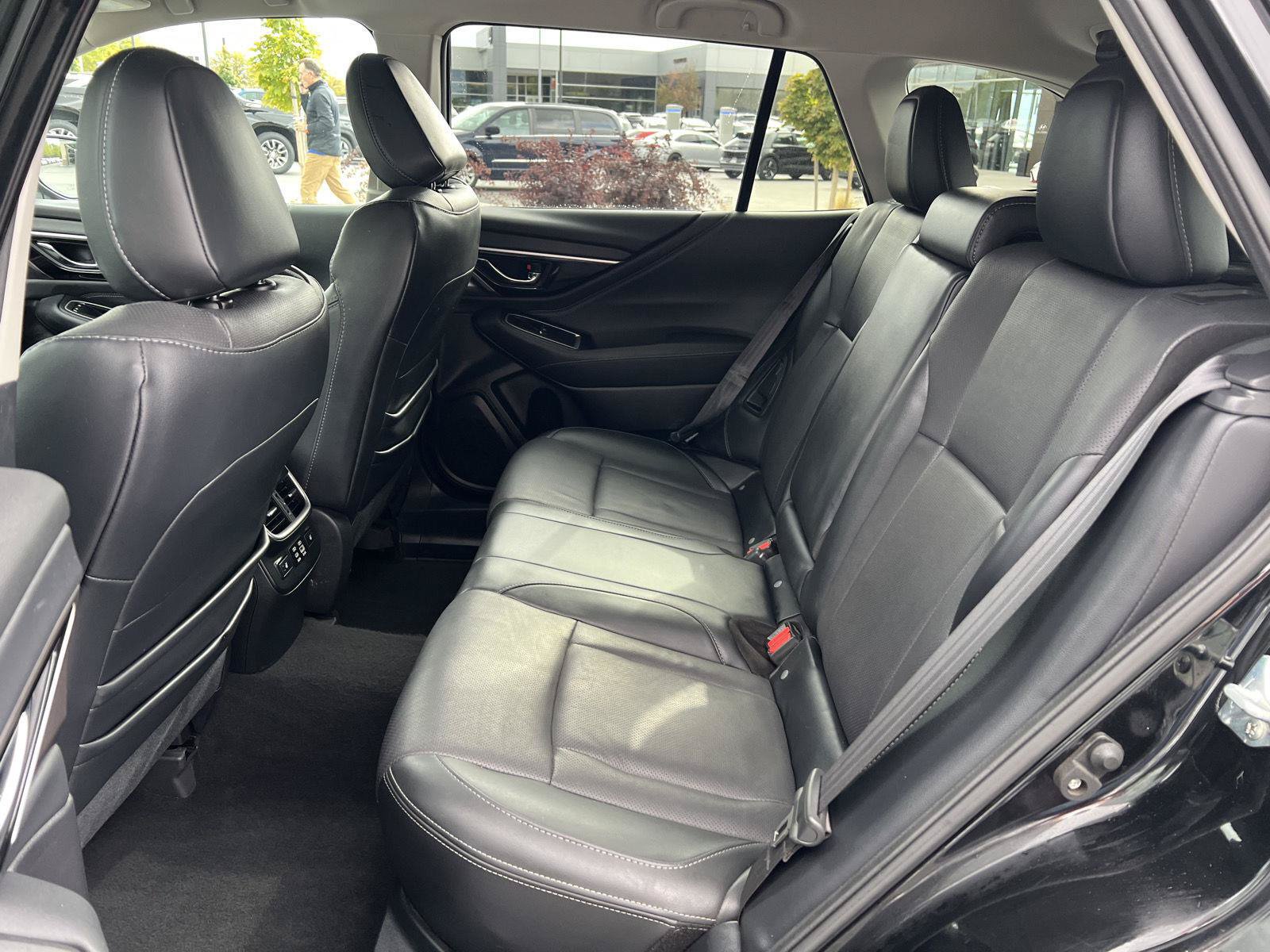 Used 2024 Subaru Outback Limited AWD/4WD image 26