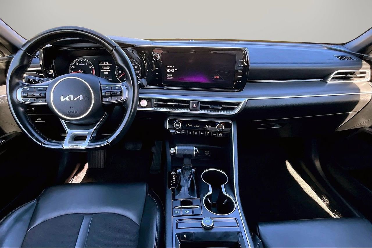 Used 2023 Kia K5 GT-Line w/ GT-Line Premium Package image 15