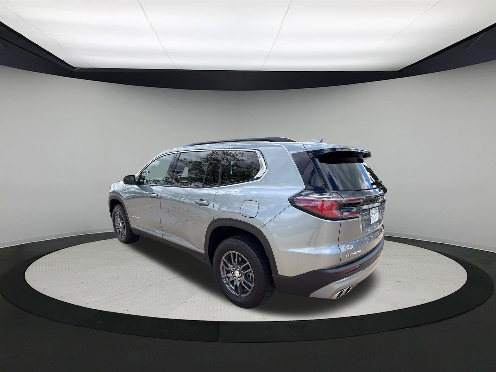 Used 2025 GMC Acadia Elevation FWD image 5