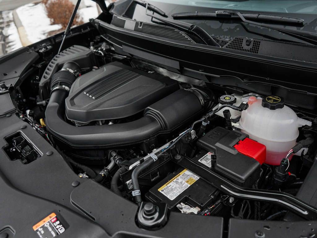 New 2026 Chevrolet Traverse LT w/ Midnight/Sport Edition image 7