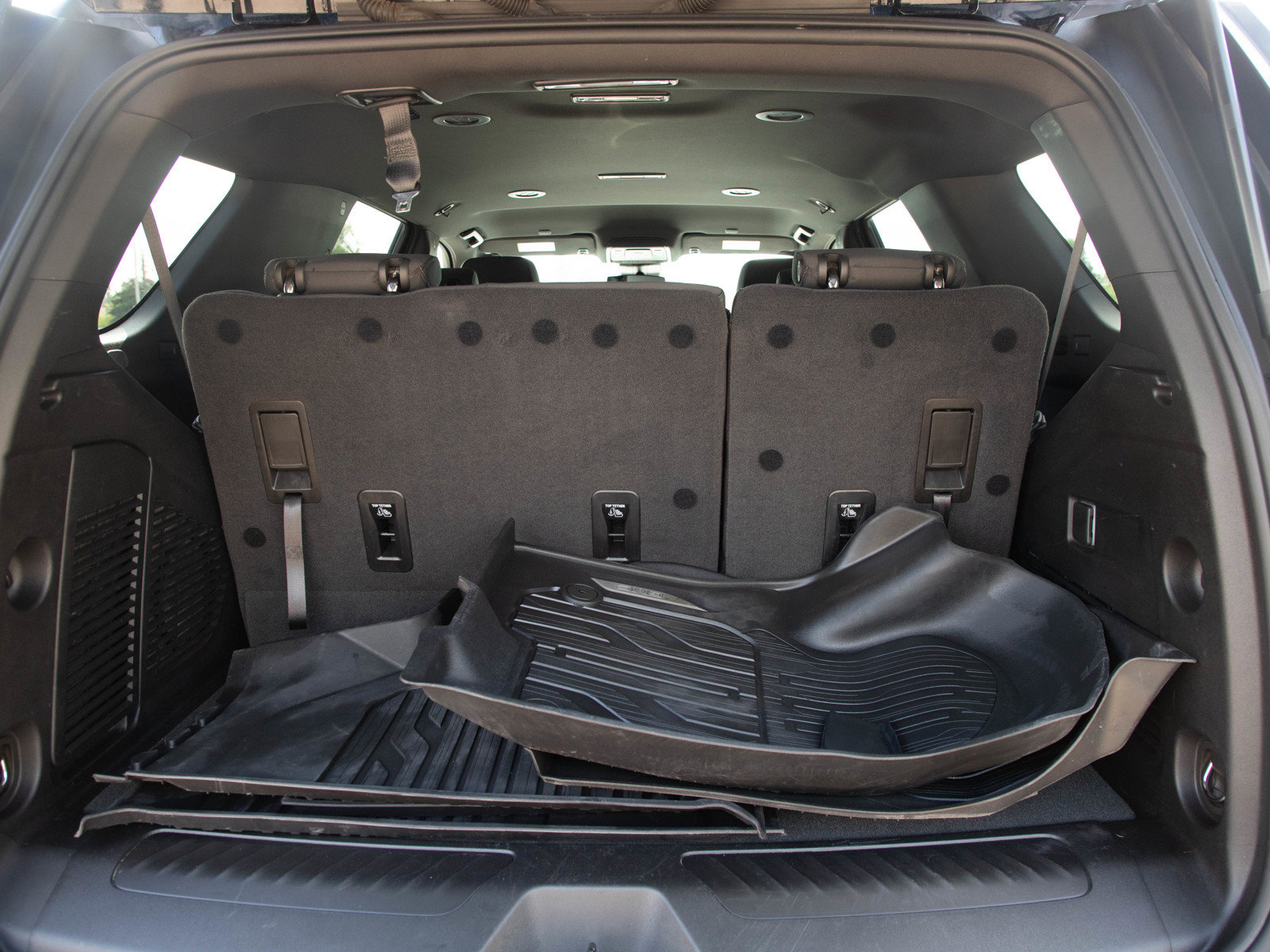 Used 2024 GMC Yukon SLE w/ Max Trailering Package AWD/4WD image 14