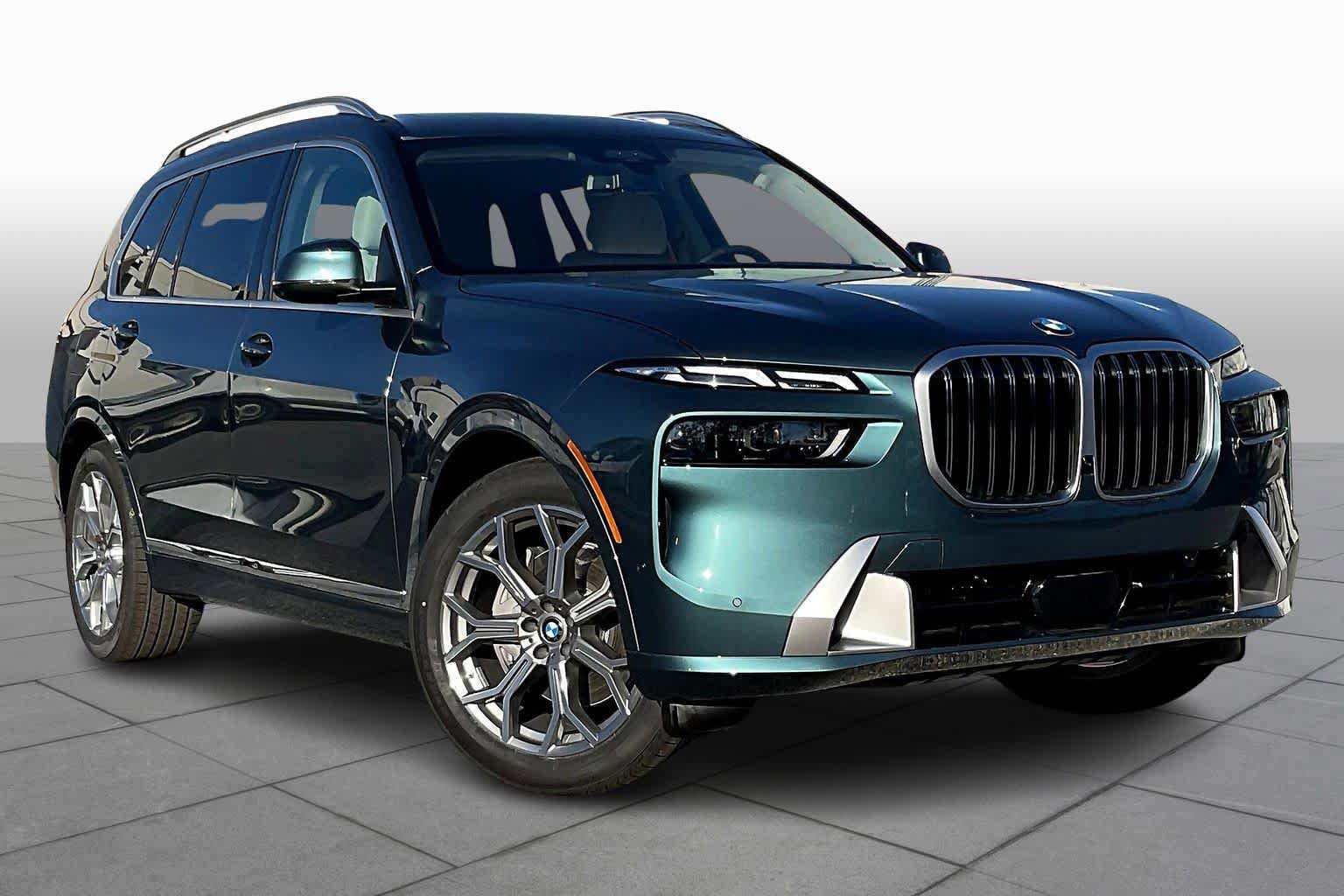 Used 2026 BMW X7 xDrive40i image 2