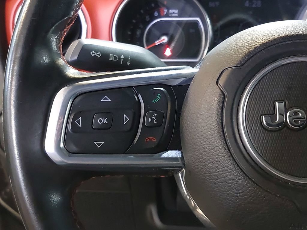 Used 2020 Jeep Gladiator Rubicon w/ Trailer Tow Package image 17