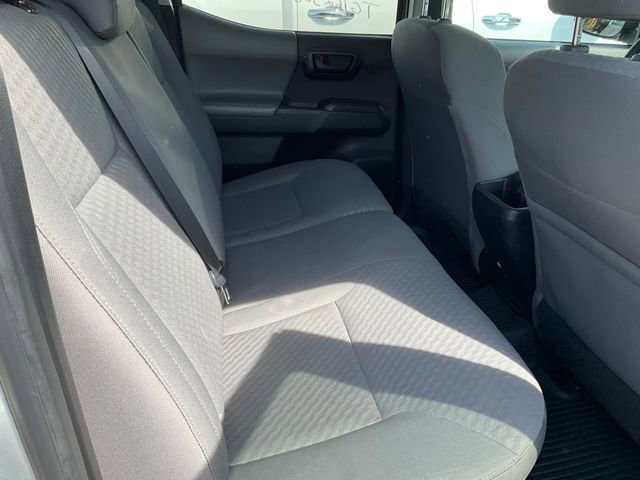Used 2022 Toyota Tacoma SR w/ SR Convenience Package image 10