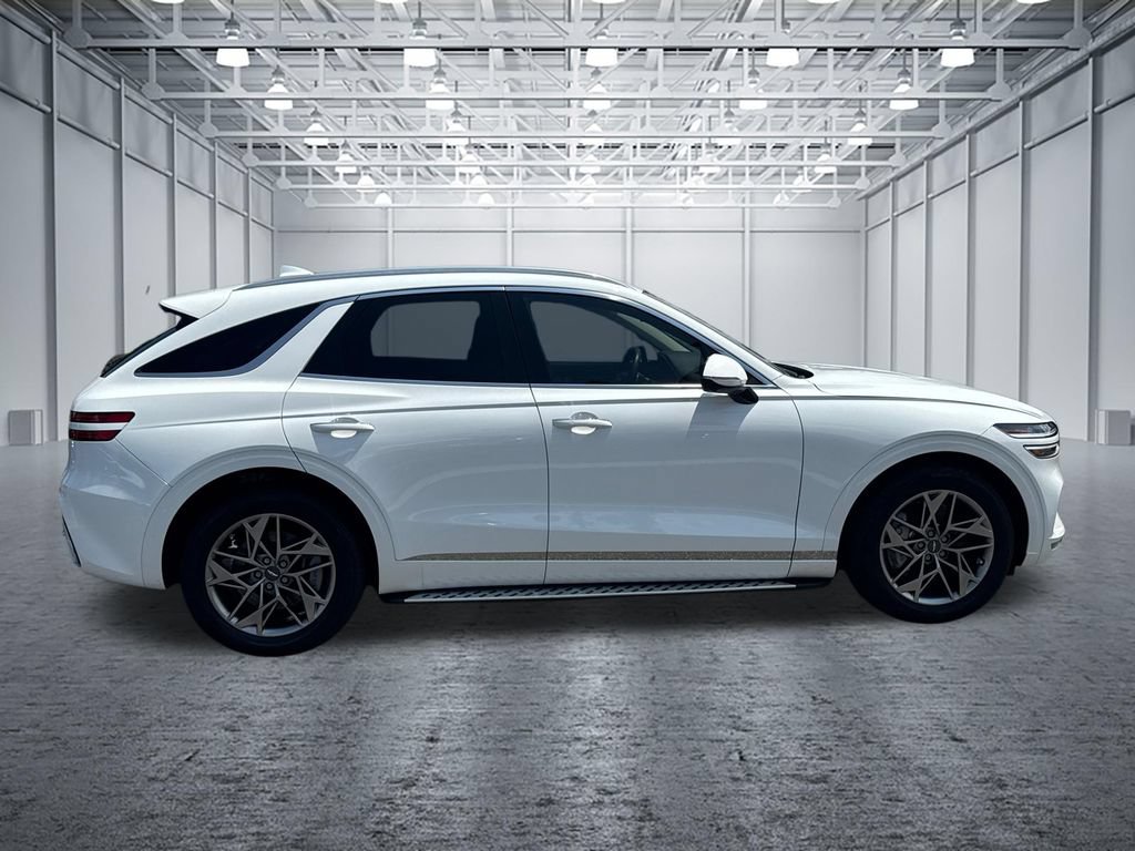 Used 2024 Genesis GV70 2.5T w/ Advanced Package AWD/4WD image 8