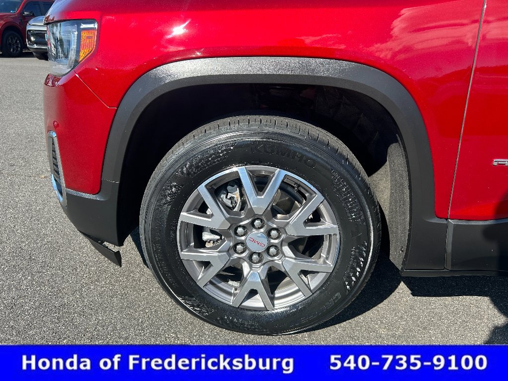Used 2022 GMC Acadia SLT w/ Technology Package AWD/4WD image 38