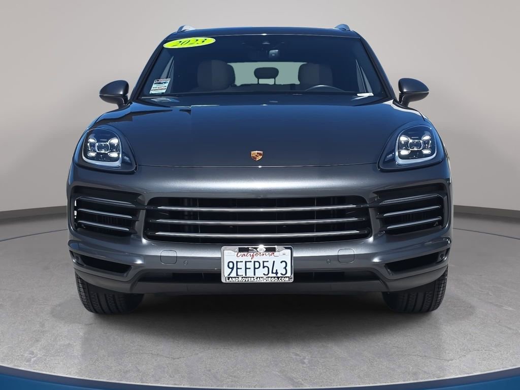 Used 2023 Porsche Cayenne AWD/4WD image 3