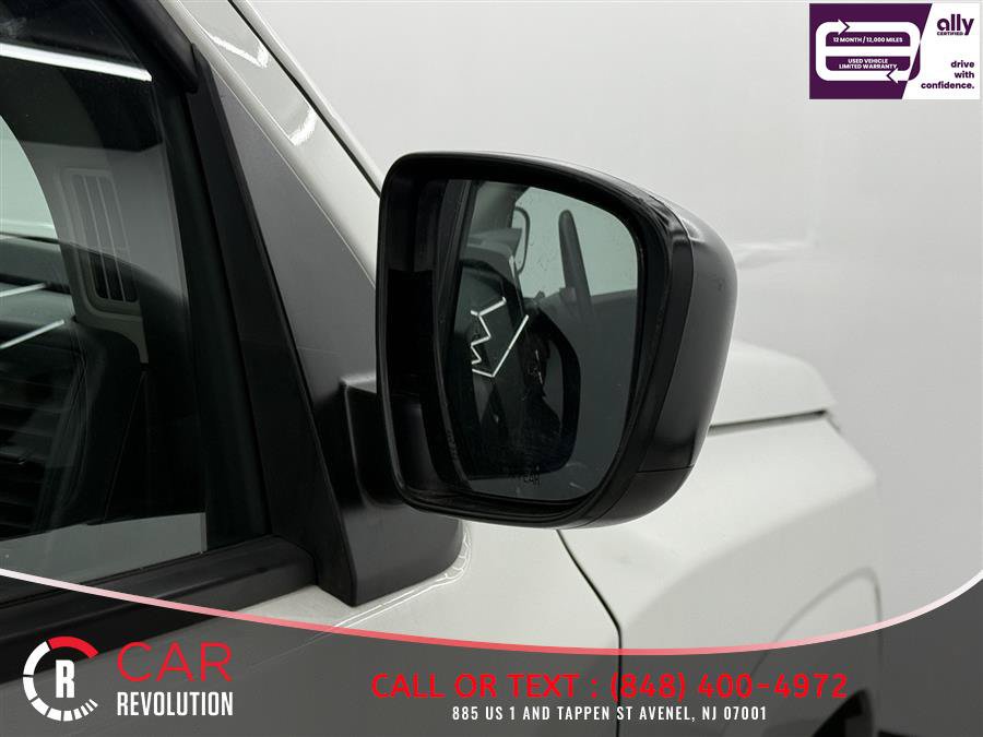 Used 2024 Nissan Frontier S w/ S Utility Package RWD image 32