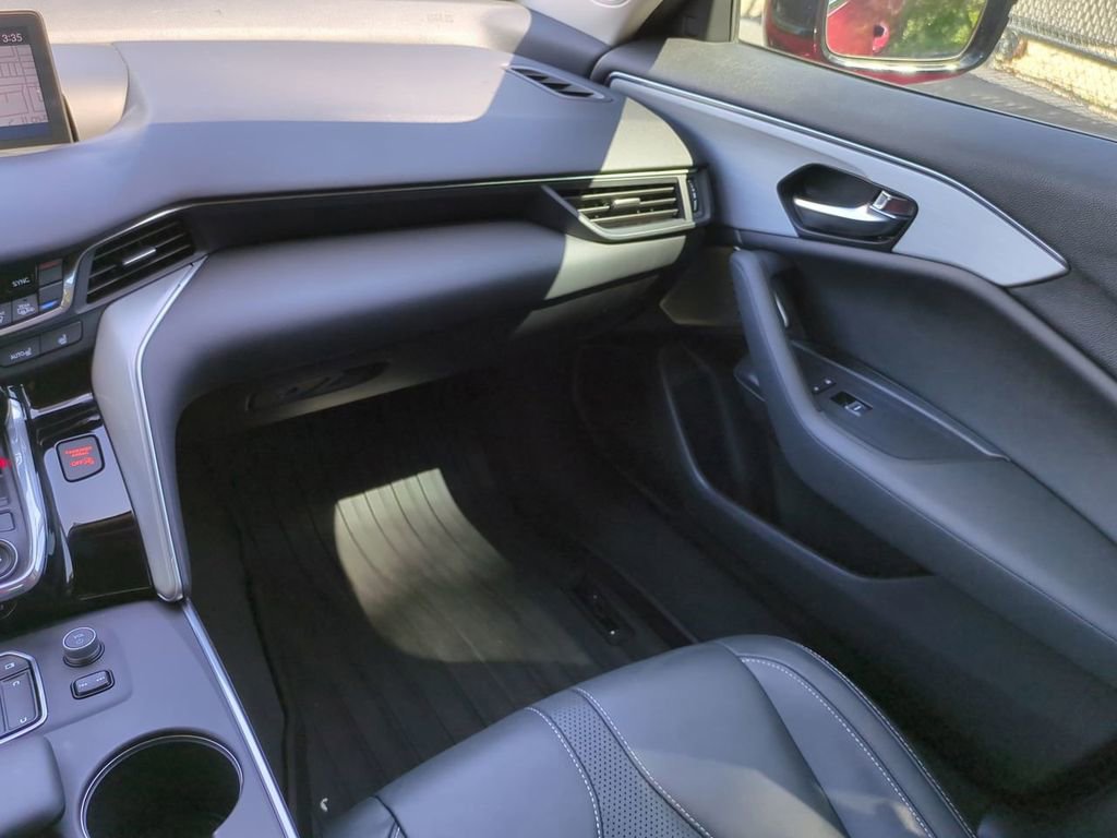 Certified 2022 Acura TLX w/ Technology Package image 17