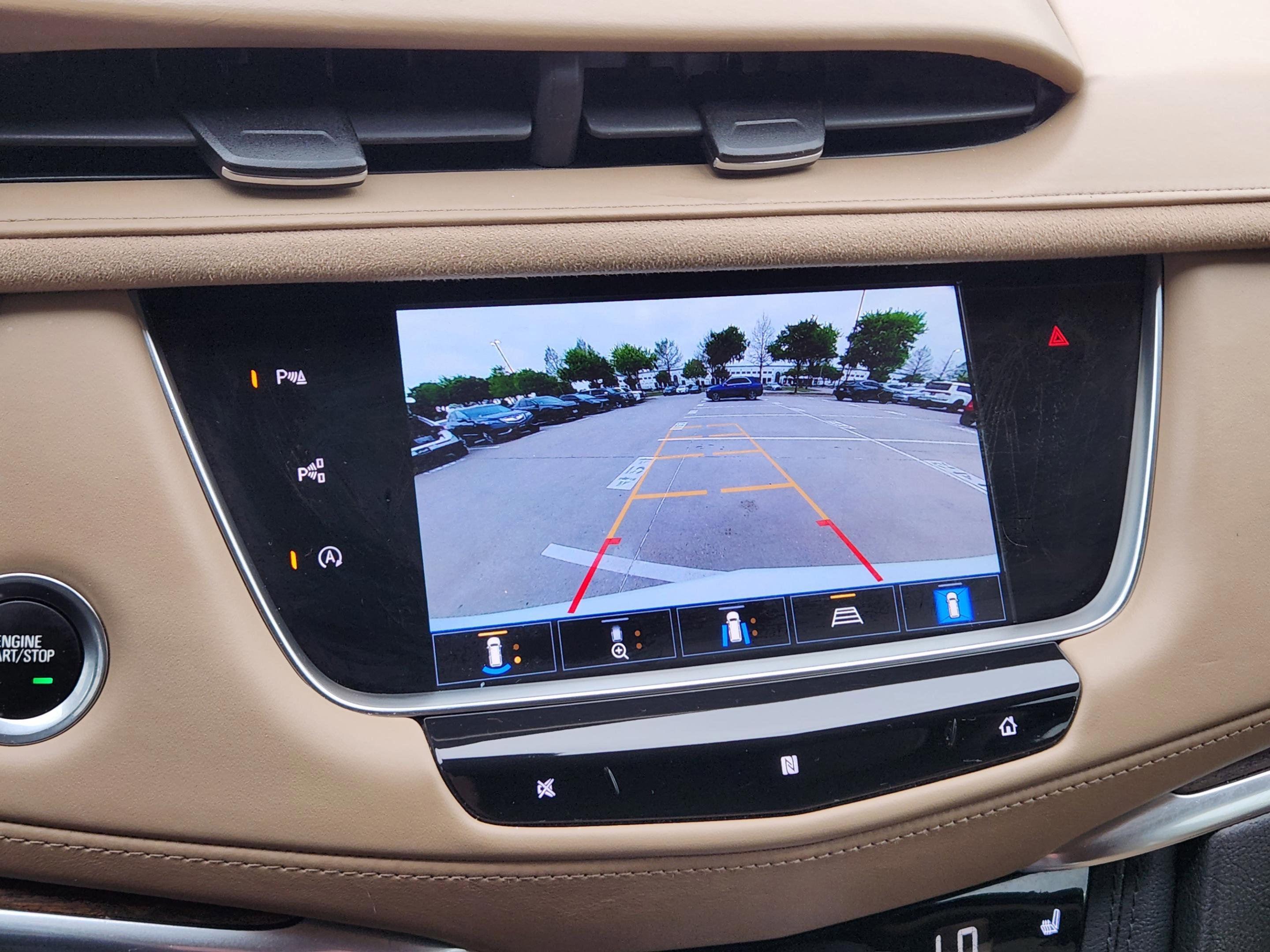 Used 2021 Cadillac XT5 Premium Luxury w/ Platinum Package image 21