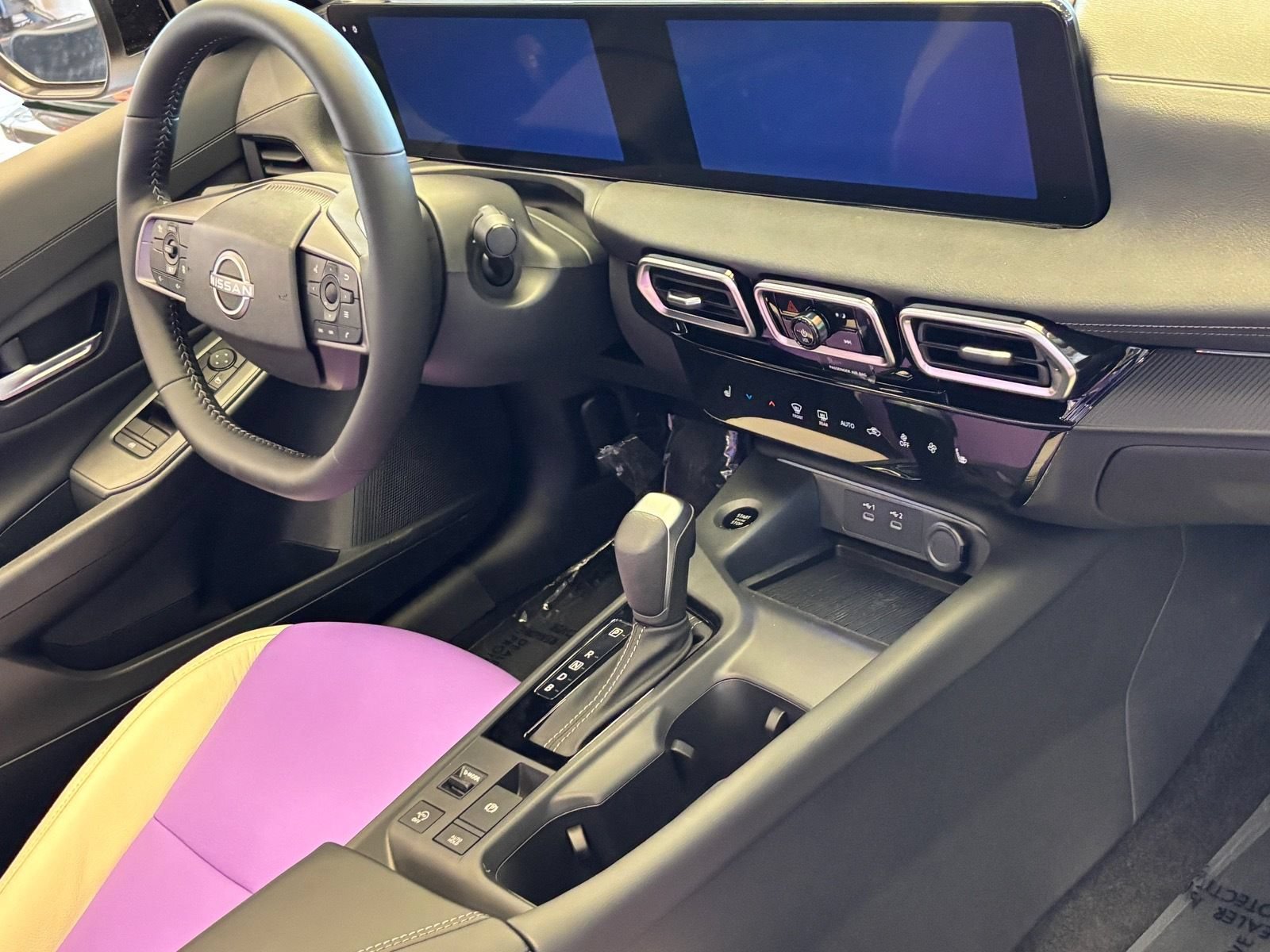 New 2026 Nissan Sentra SV w/ SV Convenience Package FWD image 7