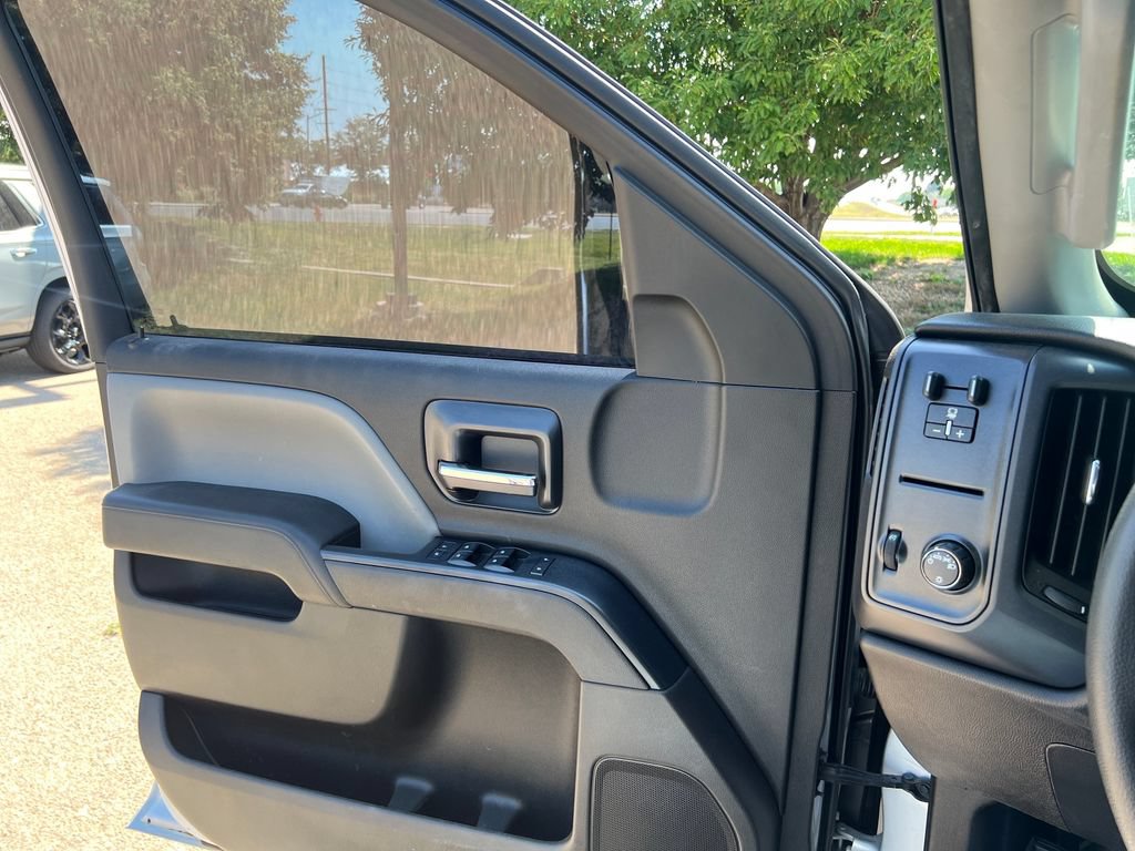 Used 2016 Chevrolet Silverado 2500 W/T AWD/4WD image 11