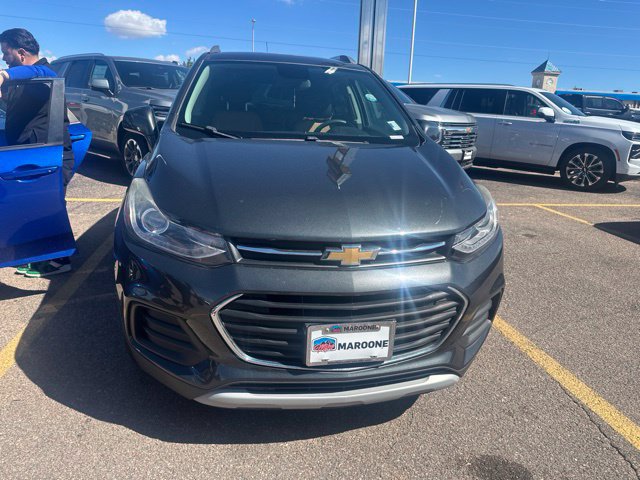 Used 2018 Chevrolet Trax LT w/ LT Convenience Package AWD/4WD image 2