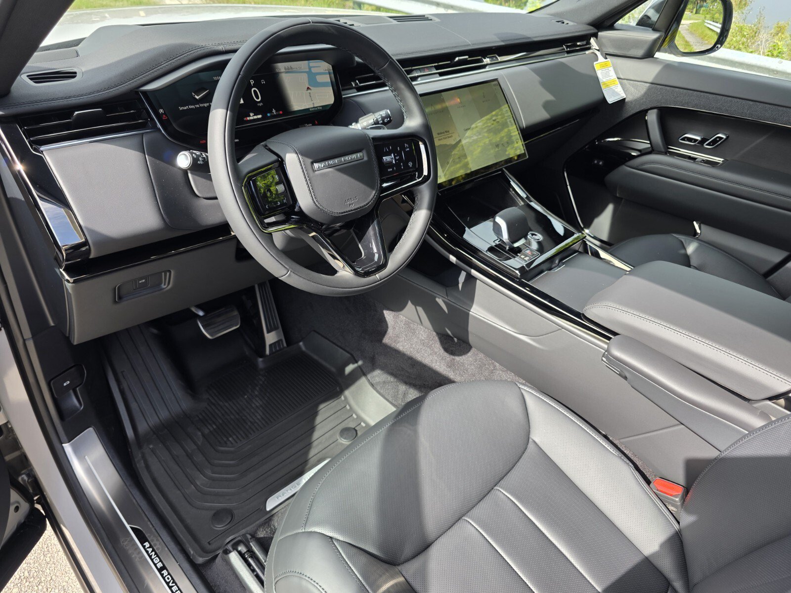 New 2026 Land Rover Range Rover Sport Dynamic SE AWD/4WD image 10