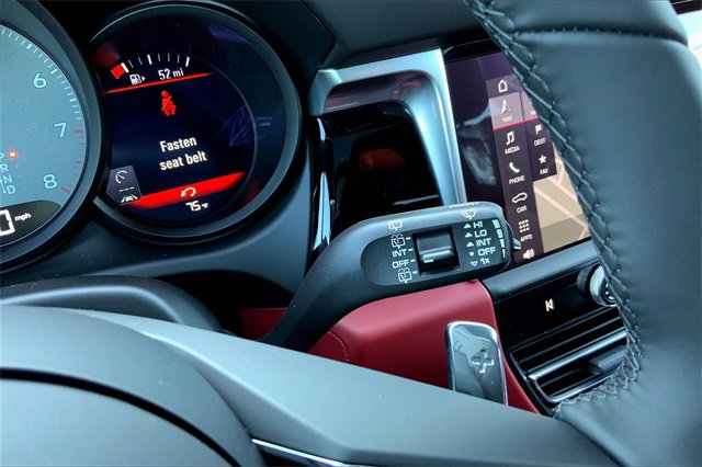 New 2026 Porsche Macan S image 36