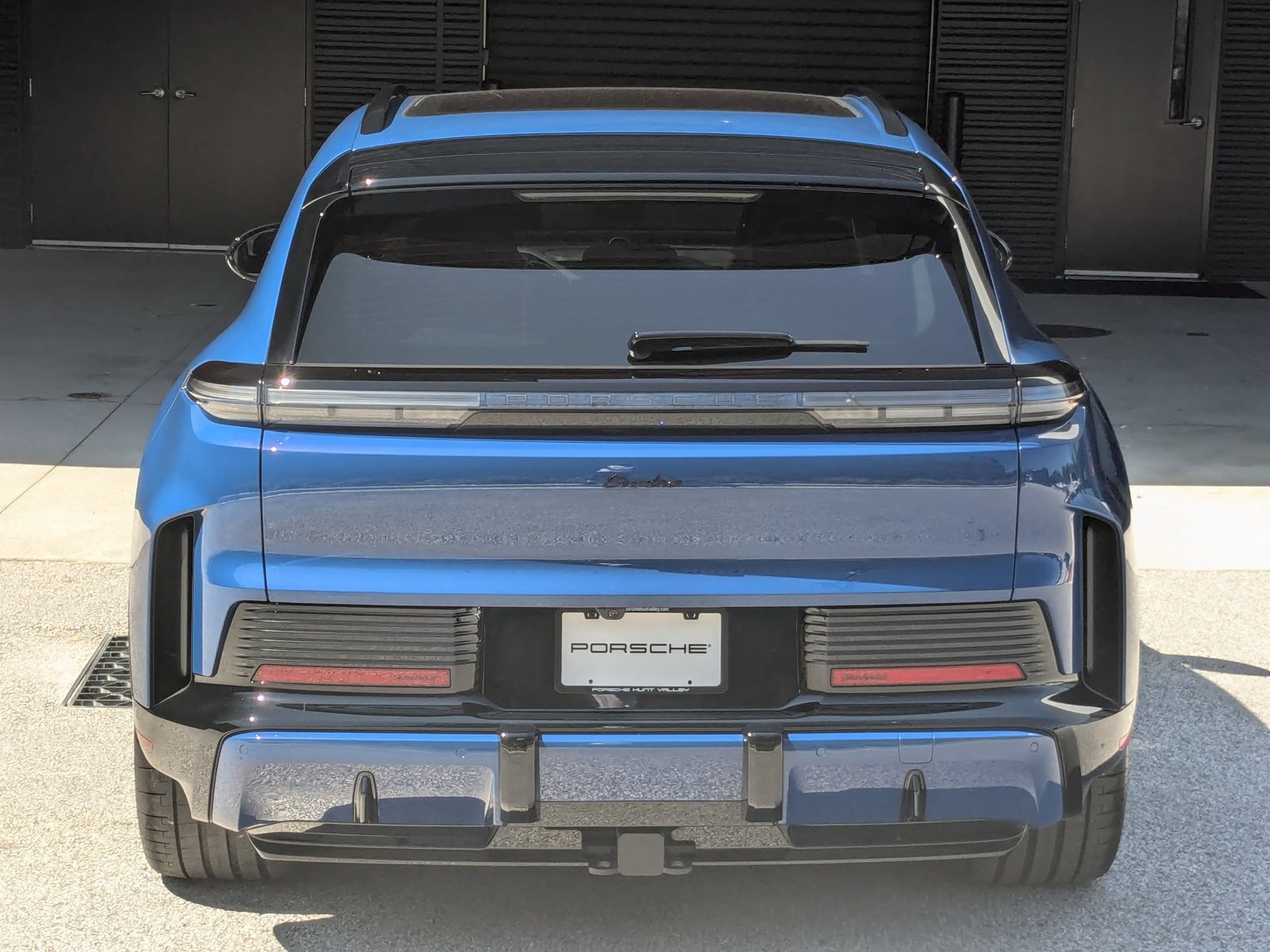 New 2026 Porsche Cayenne Turbo Electric AWD/4WD image 10