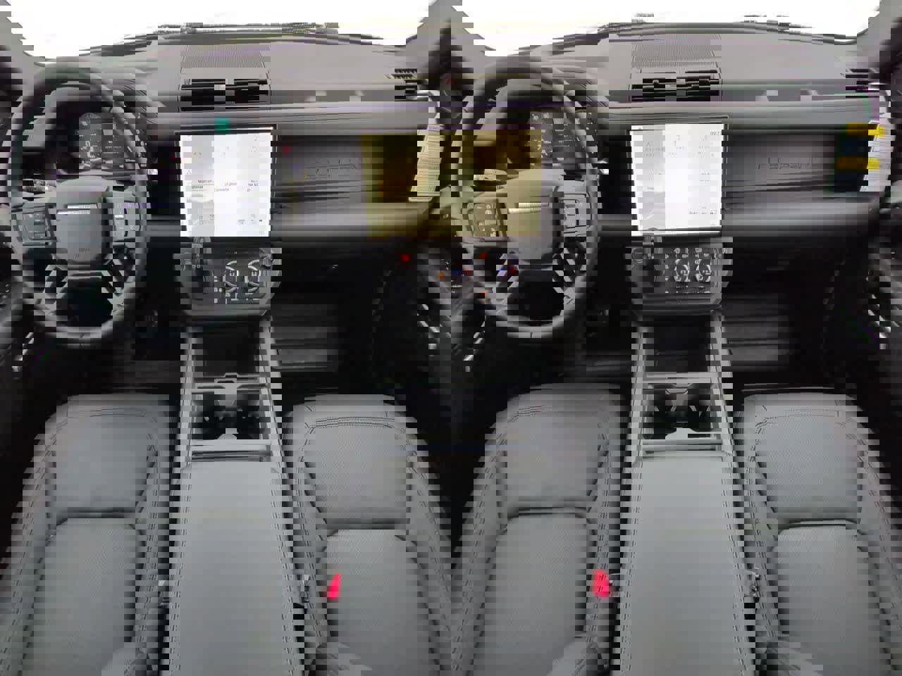 New 2026 Land Rover Defender 110 X-Dynamic SE image 14