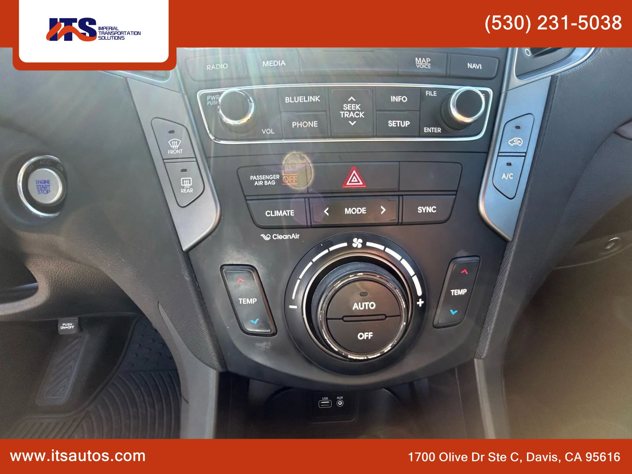 Used 2018 Hyundai Santa Fe Sport w/ Cargo Package image 19