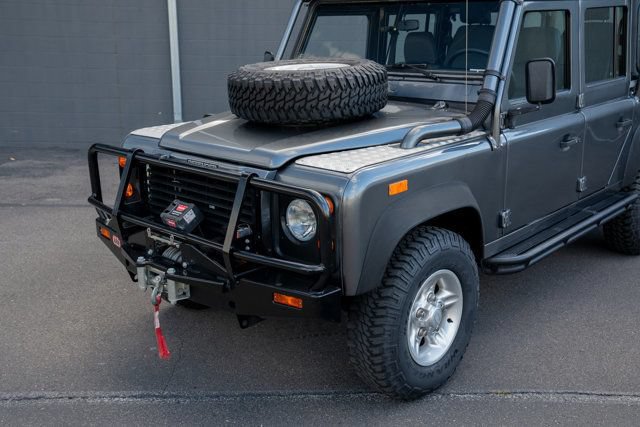 Used 1993 Land Rover Defender 110 AWD/4WD image 11