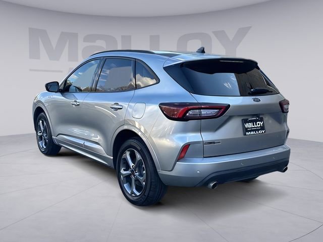 Used 2024 Ford Escape ST-Line image 3