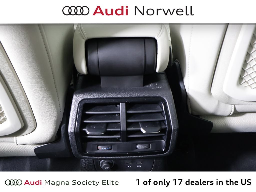 Certified 2025 Audi Q3 2.0T Premium w/ Convenience Package AWD/4WD image 23