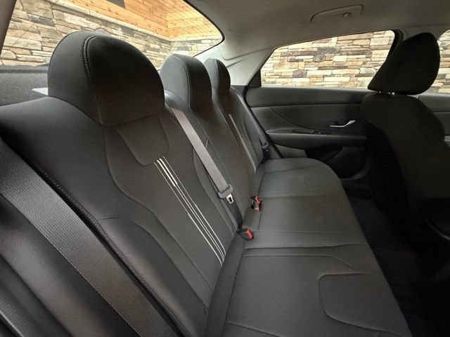 Used 2023 Hyundai Elantra SEL w/ Convenience Package FWD image 34