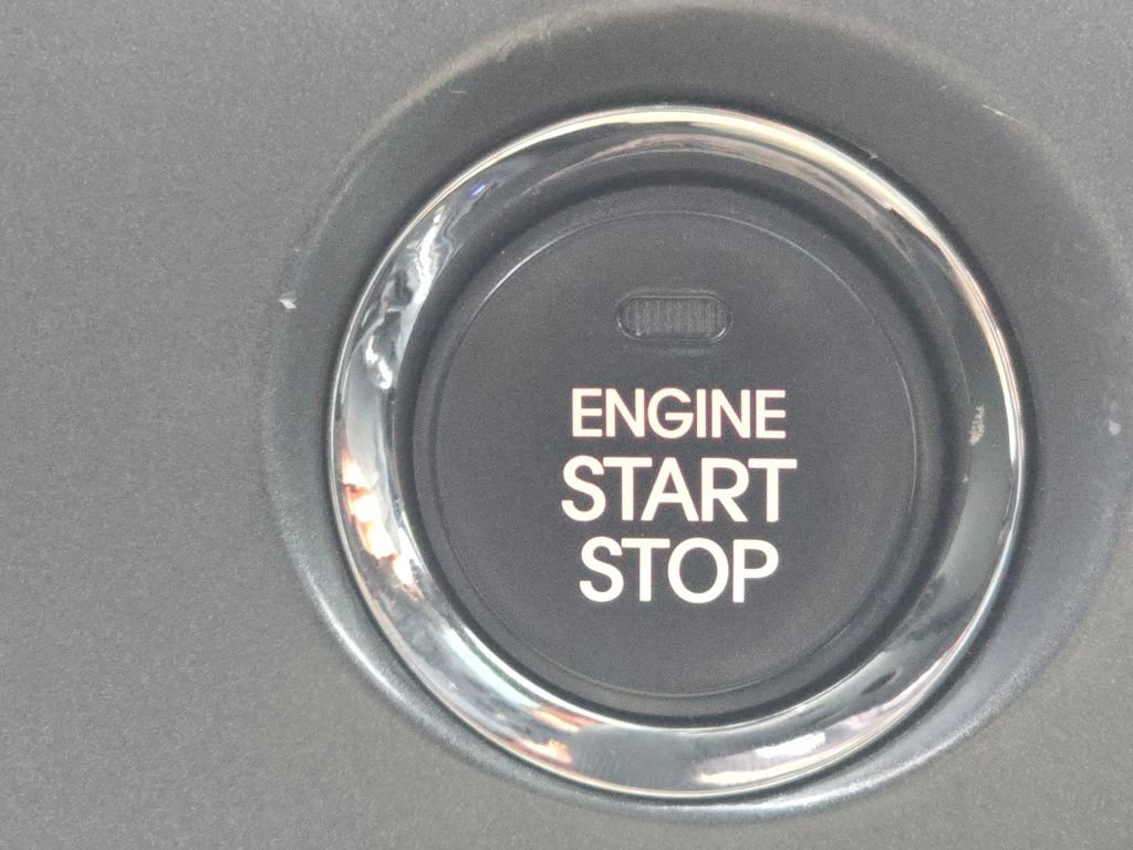 Used 2012 Kia Sportage SX w/ SX Premium Pkg image 32