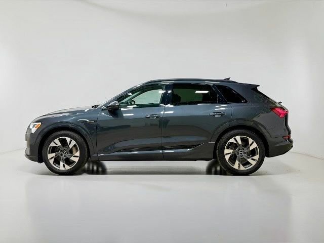 Used 2021 Audi e-tron Premium w/ Convenience Plus Package image 6