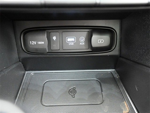 Used 2020 Hyundai Santa Fe SEL image 4