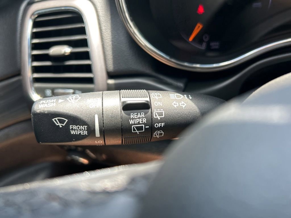 Used 2021 Jeep Grand Cherokee Freedom Edition RWD image 29