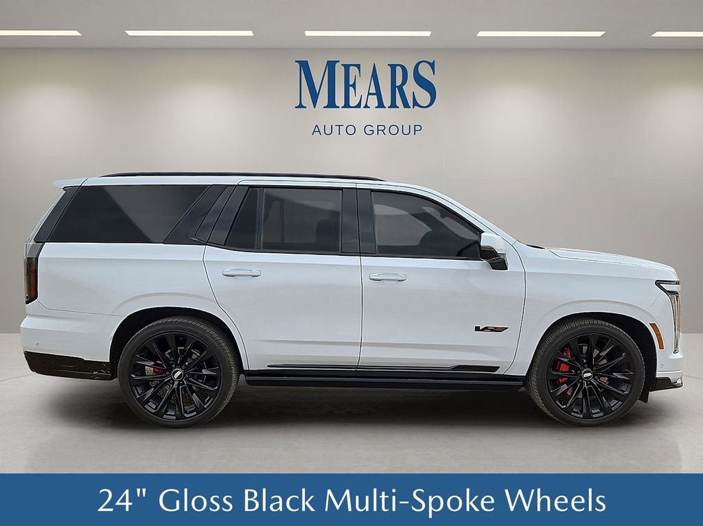 Used 2026 Cadillac Escalade V w/ LPO, ONYX Package AWD/4WD image 7