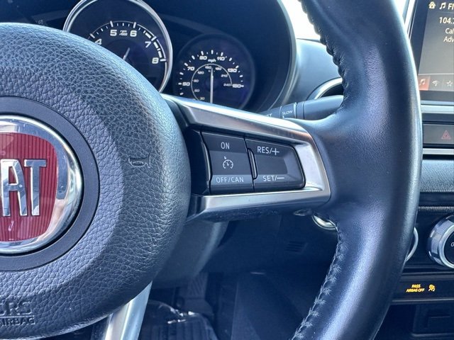 Used 2018 FIAT 124 Spider Classica w/ Technology & Siriusxm Group image 19