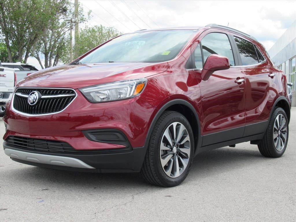 Certified 2022 Buick Encore Preferred w/ Safety Package FWD image 3