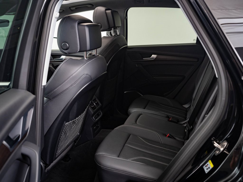 Certified 2024 Audi Q5 2.0T Premium w/ Convenience Package image 36