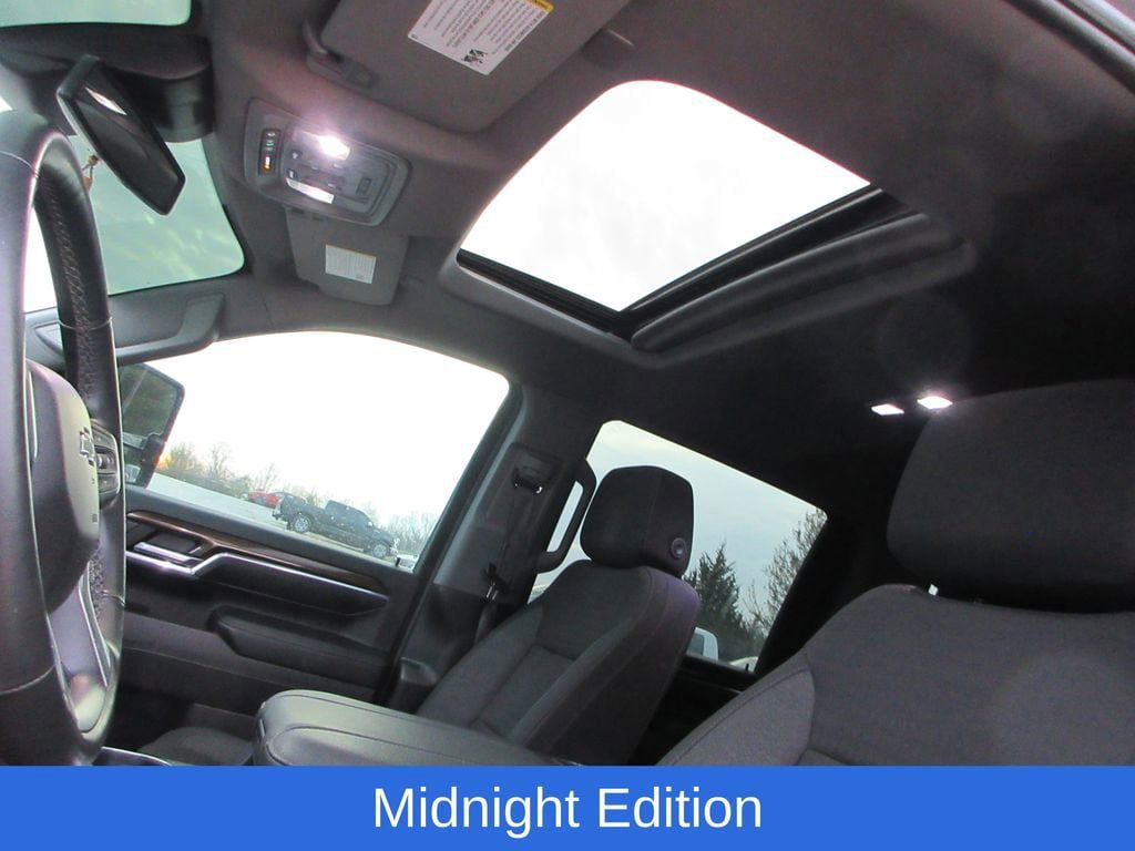 Certified 2024 Chevrolet Silverado 2500 LT w/ Midnight Edition image 7