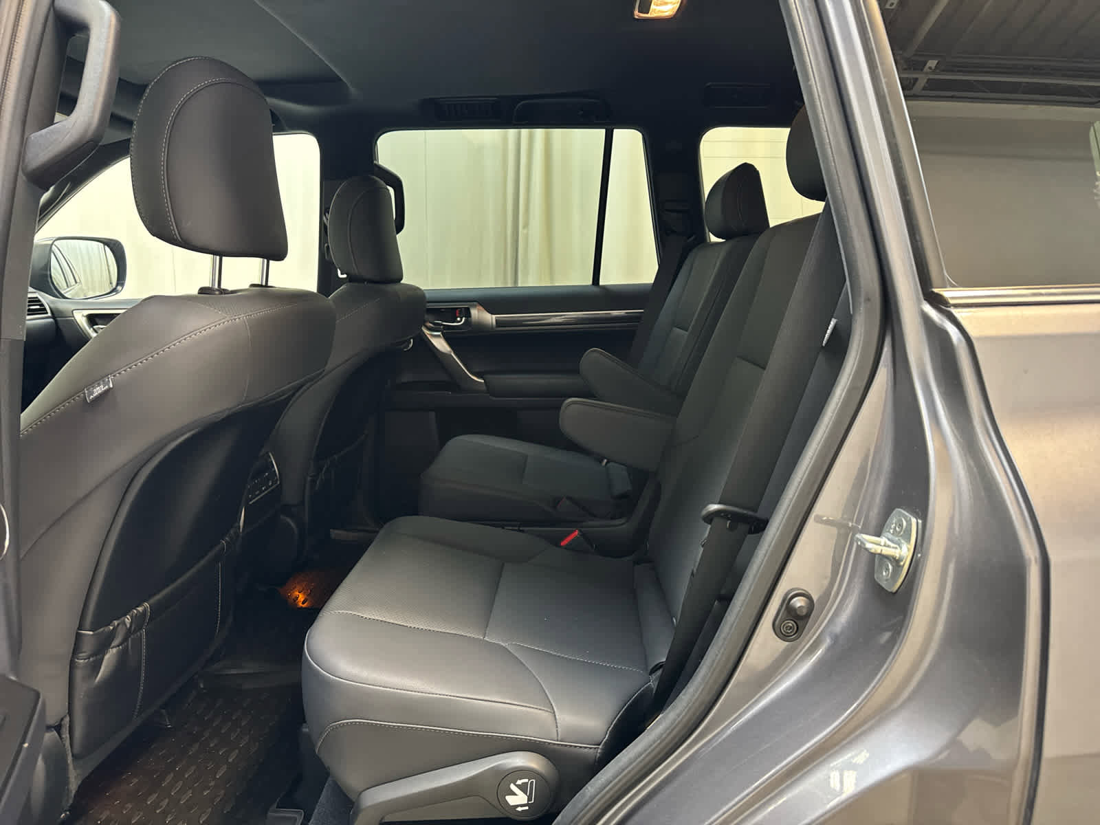 Used 2023 Lexus GX 460 Premium image 19