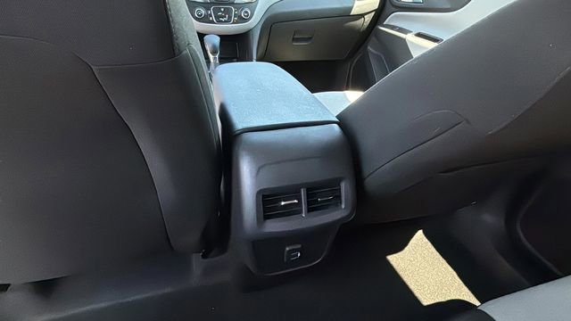 Used 2023 Chevrolet Equinox LT w/ LPO, Floor Liner Package FWD image 21
