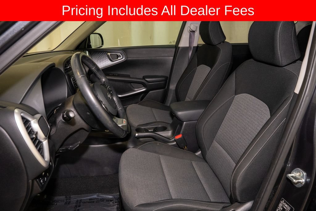 Used 2020 Kia Soul GT-Line w/ GT 2.0L Power Sunroof Package FWD image 11